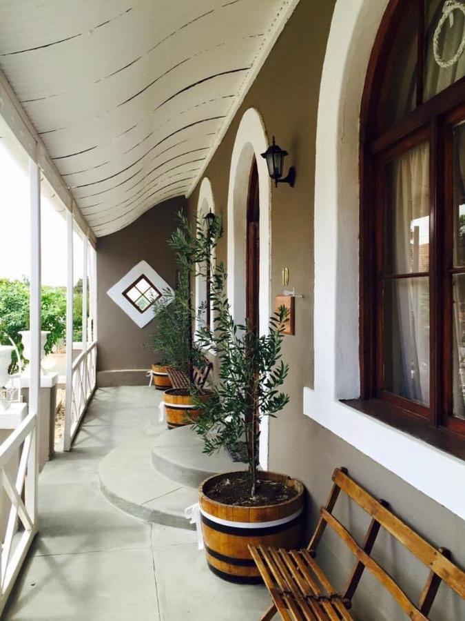 Lord Carnarvon Guesthouse מראה חיצוני תמונה